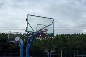 看看年轻的林书豪速度有多快！国内的后卫确实比不了！